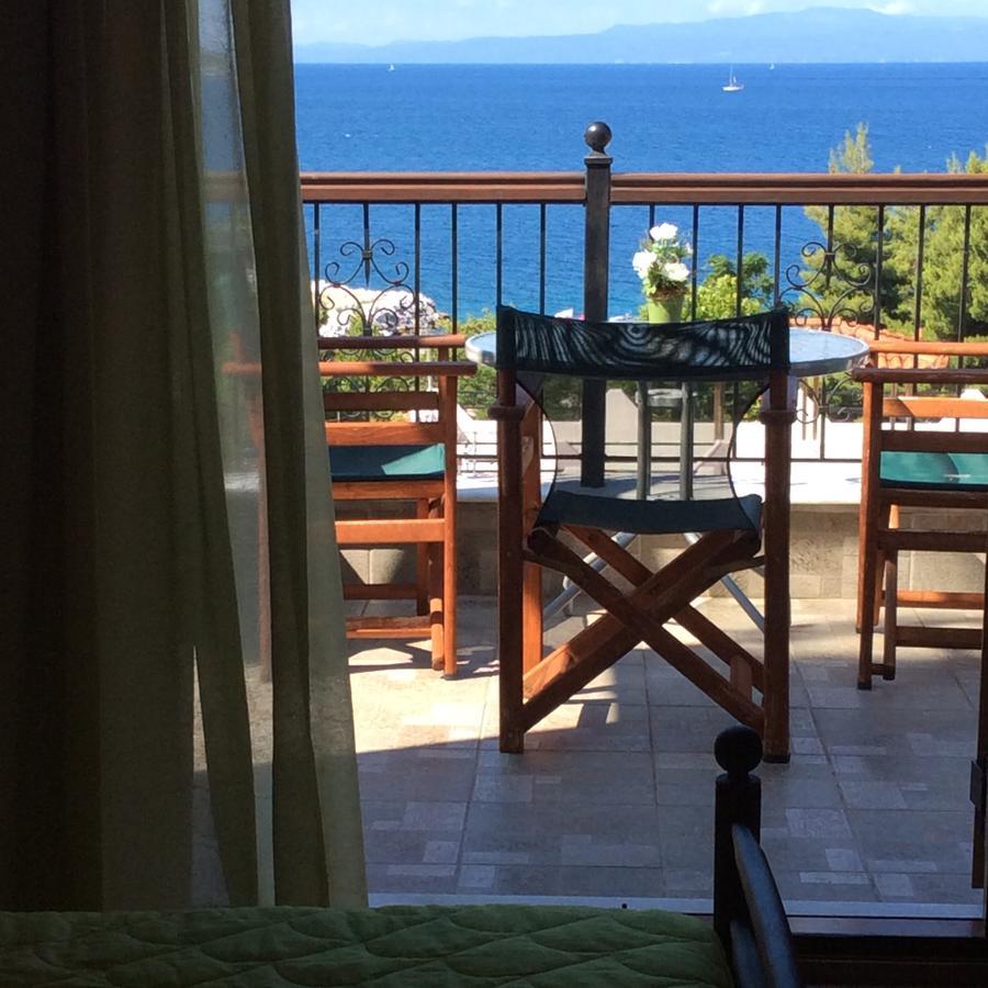 Ocean View Apartment Neo Klima Luaran gambar