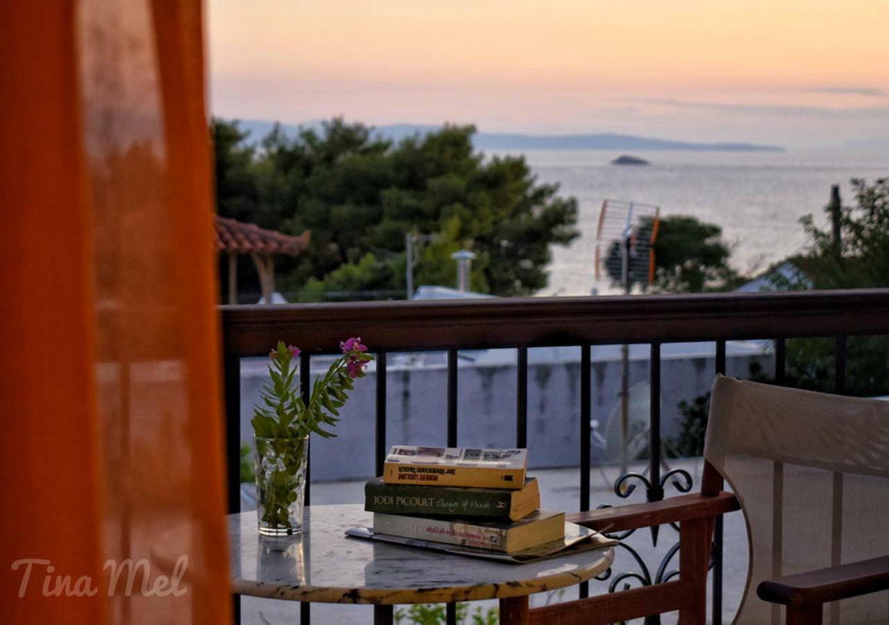 Ocean View Apartment Neo Klima Luaran gambar